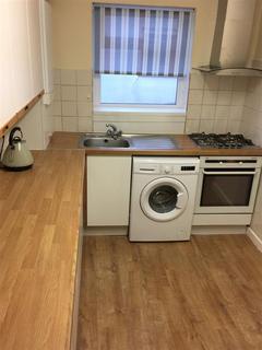 2 bedroom house to rent, Chequers Way, Southgate