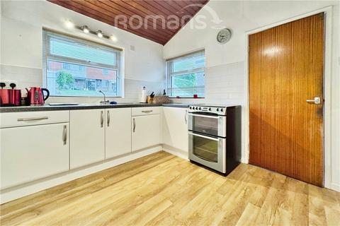 3 bedroom detached house for sale, St. Helens Crescent, Sandhurst, Berkshire