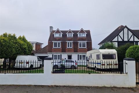 6 bedroom detached house to rent, Ruden Way, Surrey KT17