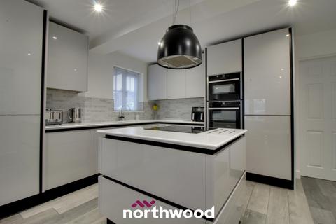 37 Canal View, Thorne, Doncaster, DN8 5GD