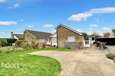 2 bedroom detached bungalow for sale, Sutton Road, Mepal