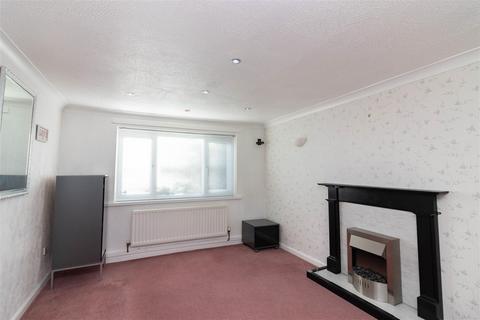 3 bedroom terraced house for sale, Burnstones, West Denton, Newcastle Upon Tyne