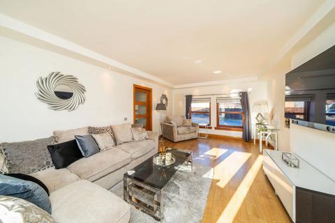 9 Greenside Place, Tayport, DD6 9DE