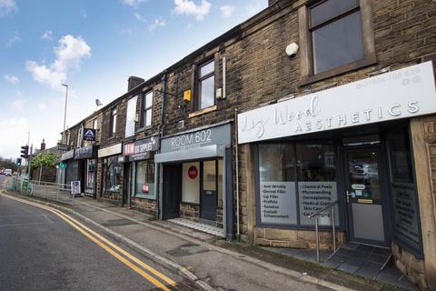 Property to rent, Blackburn Road, Bolton