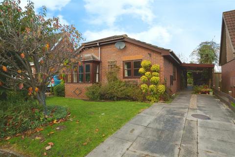 3 bedroom bungalow for sale, Appleby Gardens, Broughton