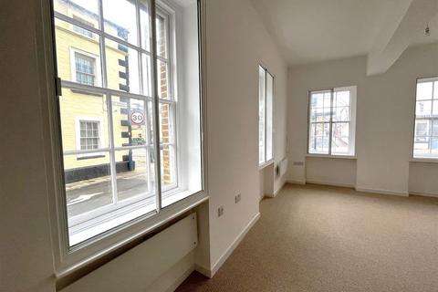 2 bedroom flat for sale, Long Building, Devizes