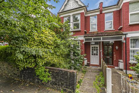 3 bedroom terraced house for sale, York Road, London N11