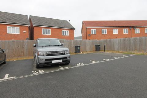 2 bedroom semi-detached house for sale, Weir Crescent, Kidderminster, DY11