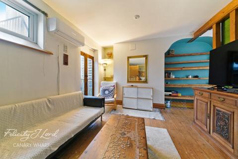 1 bedroom apartment for sale, Manchester Road, LONDON