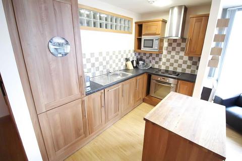 2 bedroom apartment to rent, Forth Bank Tower, Quayside, Newcastle Upon Tyne