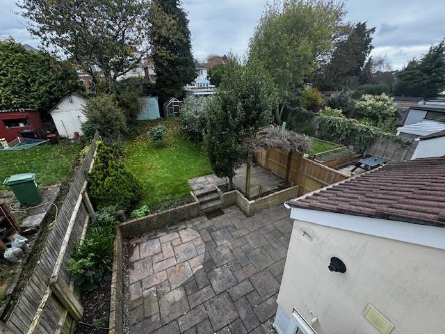 Garden 2.jpg