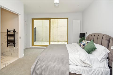 3 bedroom apartment for sale, 1023-1025 Garratt Lane, Tooting, London, SW17