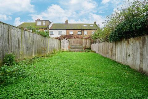 3 bedroom terraced house for sale, Berlin Road, Hastings