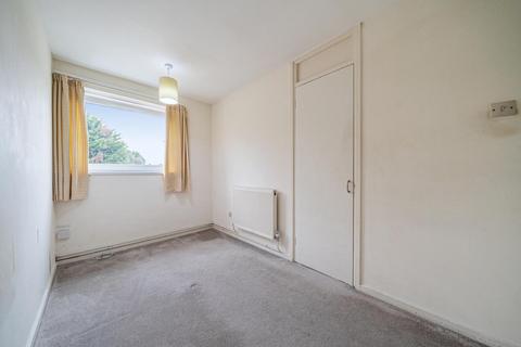 Flat D, 91 Victoria Drive, London, SW19 6PT