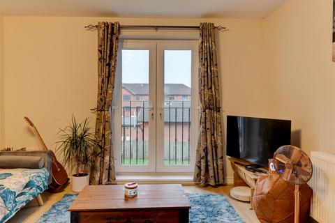 1 bedroom apartment to rent, Clopton Road, Stratford-Upon-Avon