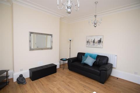 1 bedroom flat to rent, Leam Terrace Leamington Spa