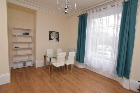 1 bedroom flat to rent, Leam Terrace Leamington Spa