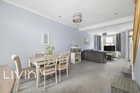 16 Kemble Road, Croydon, CR0 4JP