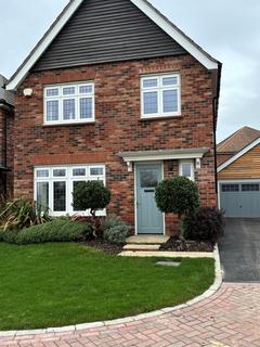 3 bedroom detached house to rent, Border Close, Shaftesbury, SP7