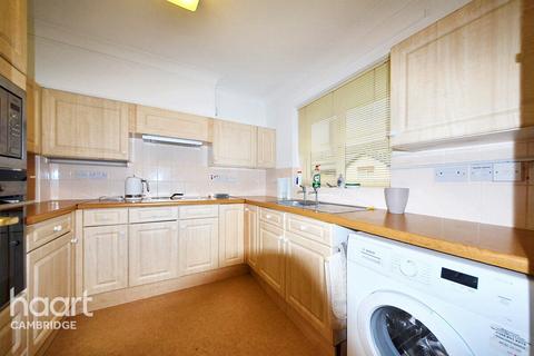 2 bedroom bungalow for sale, Cottenham Court, Cottenham