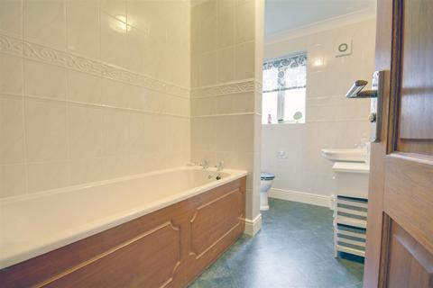 7 Beech Close, Warboys, Huntingdon, PE28 2TJ