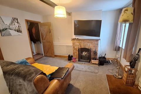 2 bedroom semi-detached house to rent, Regent Street, Stowmarket IP14