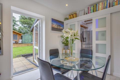 3 bedroom detached house for sale, Marlow Road, Bourne End