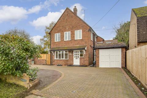 3 bedroom detached house for sale, Marlow Road, Bourne End