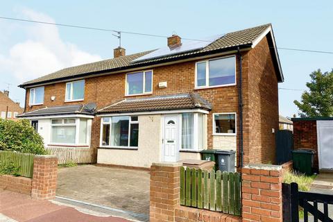 3 bedroom semi-detached house to rent, Bolam Avenue, North Shields