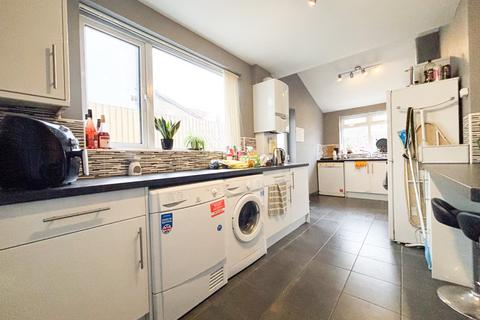 4 bedroom terraced house to rent, Boston Road, Bristol BS7