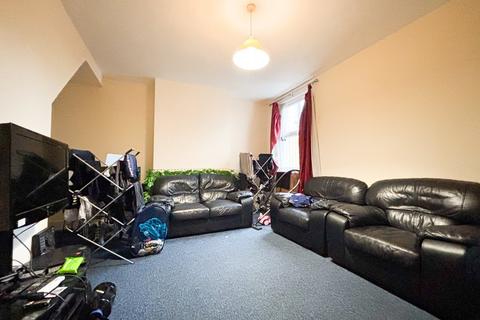 4 bedroom terraced house to rent, Boston Road, Bristol BS7