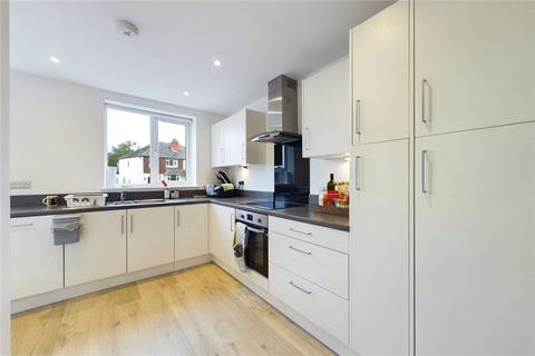 3 bedroom townhouse to rent, Turnpike Road, Newbury, Berkshire, RG14