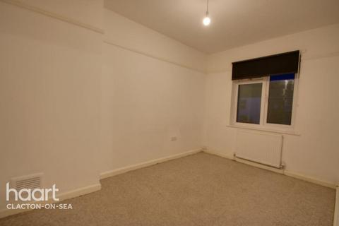 3 bedroom terraced house to rent, Vansittart Street, Harwich