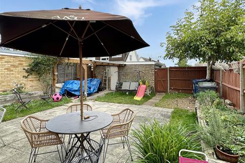25 Fulbourn Old Drift, Cambridge, CB1 9ND