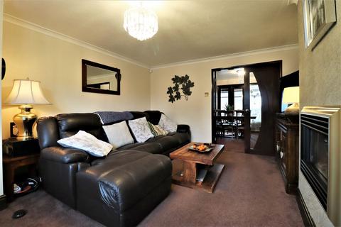 3 bedroom detached house for sale, Barnsley S72