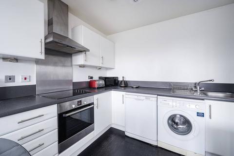 2 bedroom flat to rent, 3 Meath Crescent, London E2