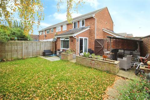 3 bedroom end of terrace house for sale, Whitebeam Close, Bedford MK42