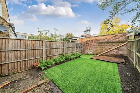 3 bedroom terraced house for sale, Blagdon Road, Lewisham