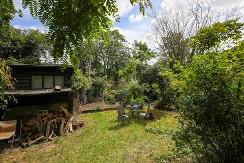 Flat A, 53 Loughborough Park, London, SW9 8TP