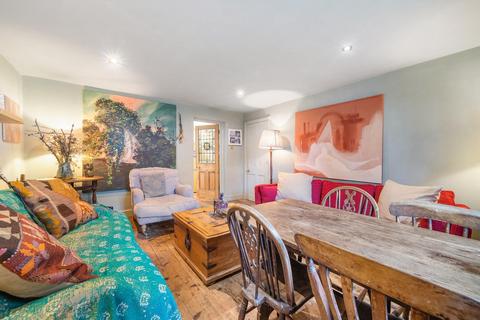 Flat A, 53 Loughborough Park, London, SW9 8TP