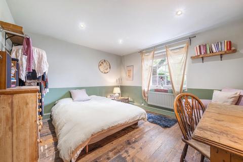 Flat A, 53 Loughborough Park, London, SW9 8TP