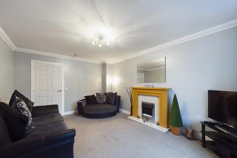 3 bedroom end of terrace house for sale, Priory Close, Nafferton, YO25 4AT