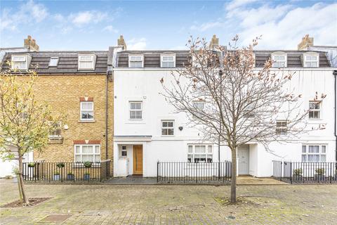 4 bedroom house to rent, Clarence Mews, London SW12