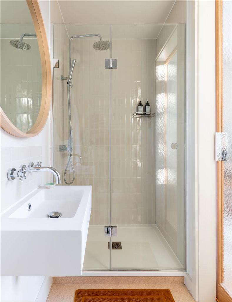 Waterfall shower, with organic bathroom products