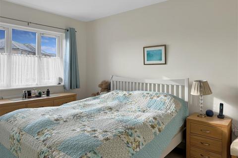 2 bedroom flat for sale, Mills Way, Barnstaple EX31