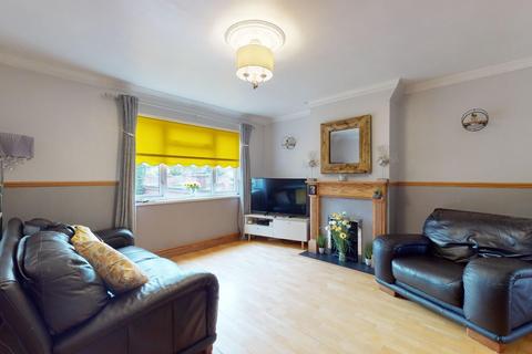 3 bedroom semi-detached house for sale, Kings Drive, Gravesend, DA12