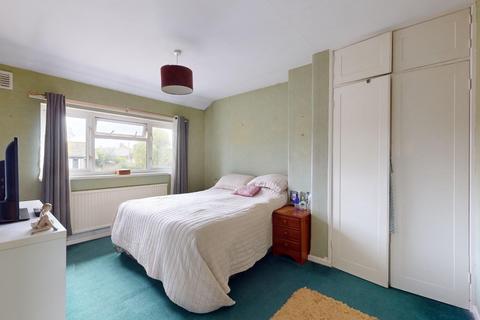 3 bedroom semi-detached house for sale, Kings Drive, Gravesend, DA12