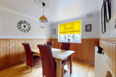 81 Kings Drive, Gravesend, DA12 5BQ