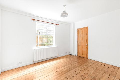 12 Fernthorpe Road, London, SW16 6DR