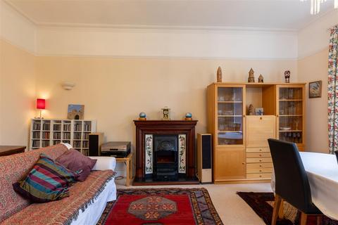 5c Barossa Place, Perth, PH1 5HG